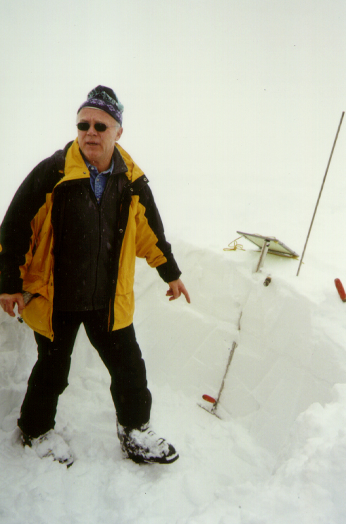 Professor H. Slupetzky: ''Please dig the snow-pit  here ...''
