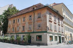 Kommod-Haus